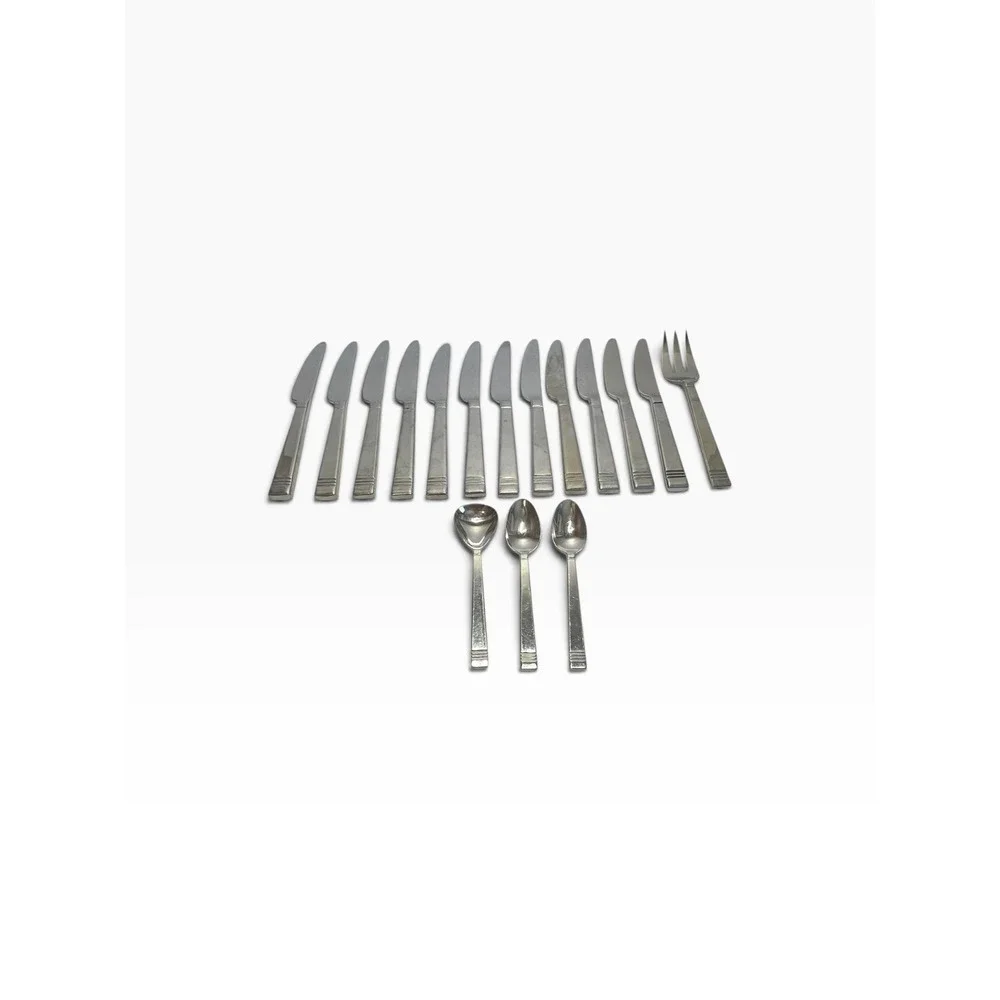 16pc Lenox Tin Can Alley Flatware 18/8 Stainless Steel Modern Pattern - Read